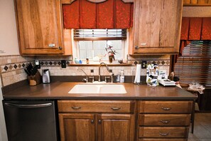 Gemeinsamer Schlafsaal, 2 Schlafzimmer, Raucher, Terrasse | Innenbereich