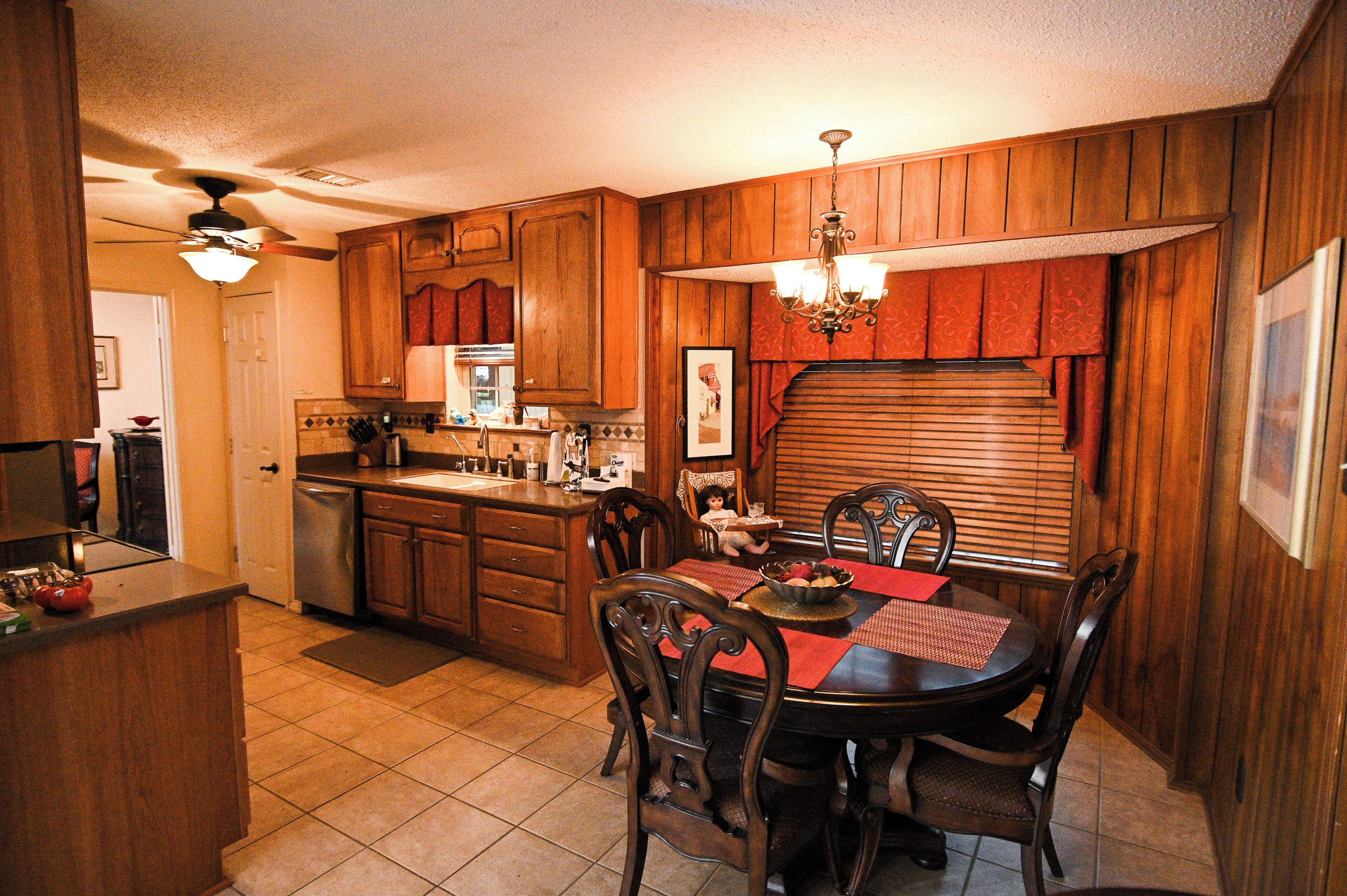 Shared Dormitory, 2 Bedrooms, Smoking, Patio | Dining room