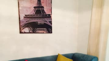 Apartment, 1 Bedroom, Smoking, Balcony | Living room | Flat-screen TV