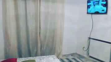 Apartemen, 1 kamar tidur, Boleh Merokok, balkon | 1 kamar tidur