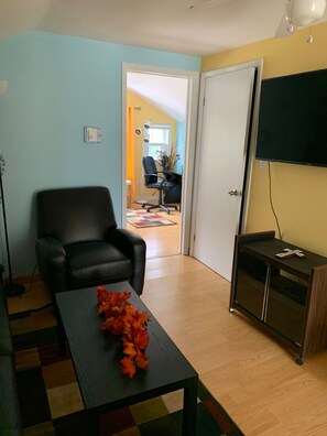 Appartement, 1 chambre, balcon, vue sur la ville | Intérieur