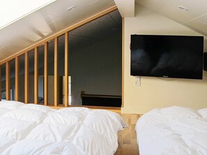 House | 6 bedrooms - 14 Person Holiday Home in Stroby (Strøby)