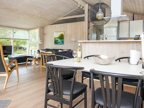 House | Dining