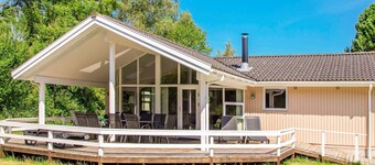 10 Person Holiday Home in Vaeggerlose-by Traum