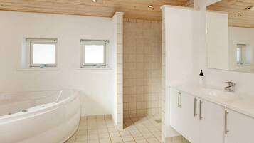 House | Spa treatment