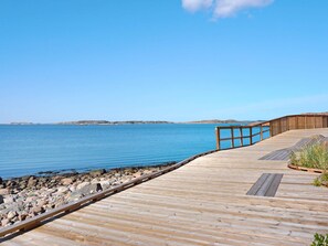 Exterior - 4 Star Holiday Home in Lysekil (Lysekil)