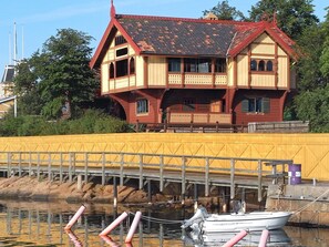 Exterior - 4 Star Holiday Home in Lysekil (Lysekil)