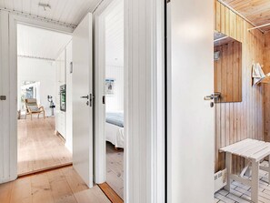 3 Schlafzimmer, Babybetten