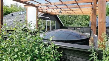 House | Spa treatment
