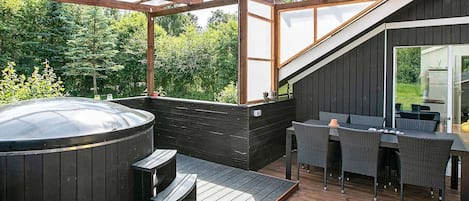 House | Spa treatment