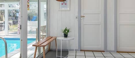 Hus | Pool | Inomhuspool och utomhuspool