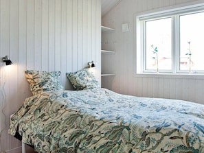 3 bedrooms, cribs/infant beds - Cosy Holiday Home in Slagelse with Hot Tub (Slagelse)