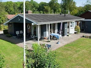 Exterior - Beautiful Holiday Home in Juelsminde Near Beach (Horsens)