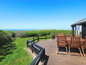 House | Water view