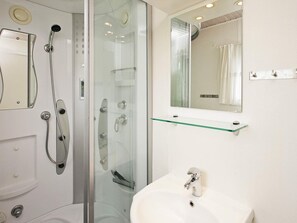 House | Bathroom