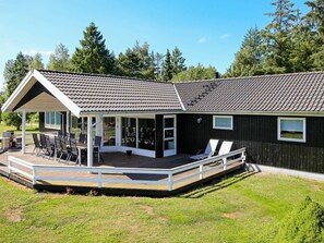 House | Exterior - Opulent Holiday Home in Væggerløse With a Swimming Pool (Vaeggerlose)