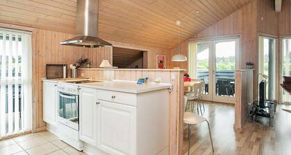 6 Person Holiday Home in Brovst-by Traum