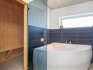 Spa treatment - 10 Person Holiday Home in Lokken (Lokken)