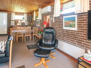 Uklassifisert bilde, 3 av 32, knapp