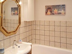 House | Bathroom