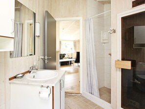 Ferienhaus | Badezimmer
