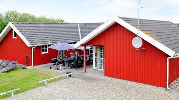 House | Exterior