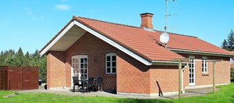 Quaint Holiday Home in Blåvand With Whirlpool