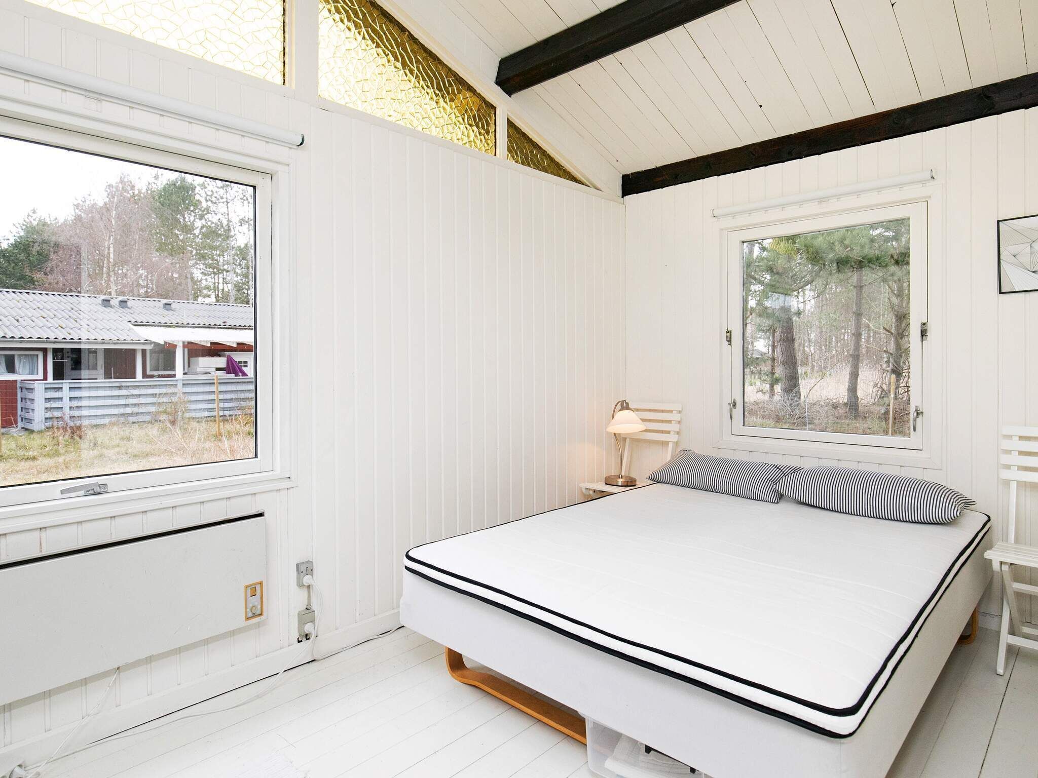 3 Schlafzimmer, Babybetten
