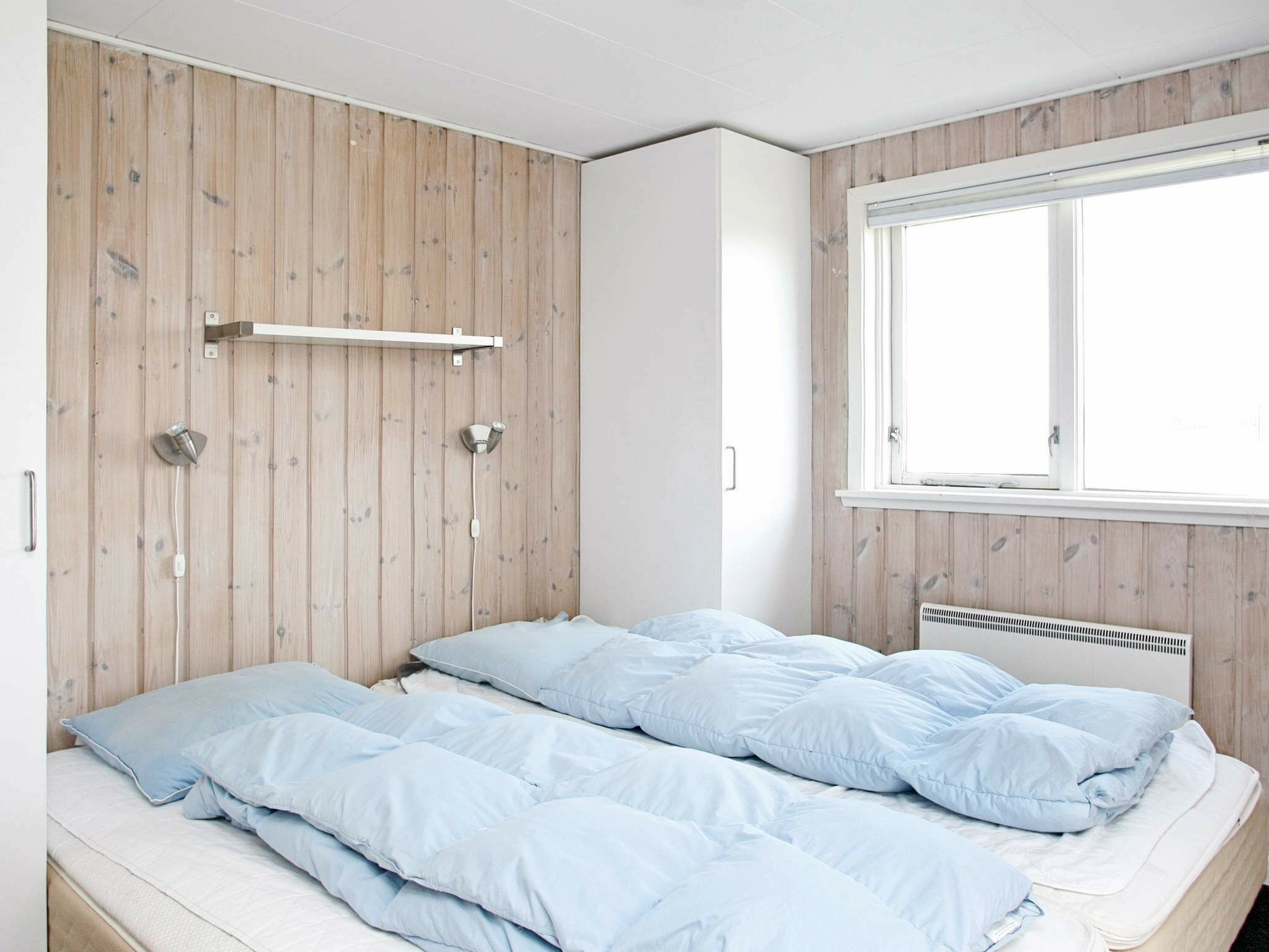 2 Schlafzimmer, Babybetten