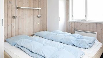 2 Schlafzimmer, Babybetten