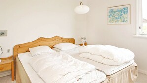 4 chambres, lits bébé, ameublement personnalisé