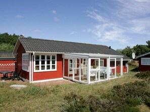 Exterior - 6 Person Holiday Home in Albaek (Aalbaek)