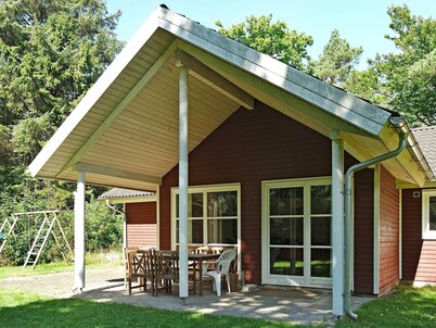 Quaint Holiday Home in Hadsund Jutland With Indoor Whirlpool