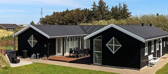 Stunning Holiday Home in Hirtshals with Hot Tub