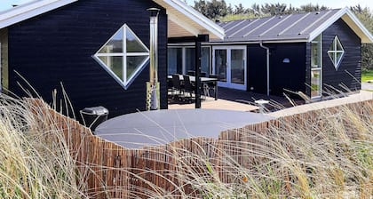 Stunning Holiday Home in Hirtshals with Hot Tub