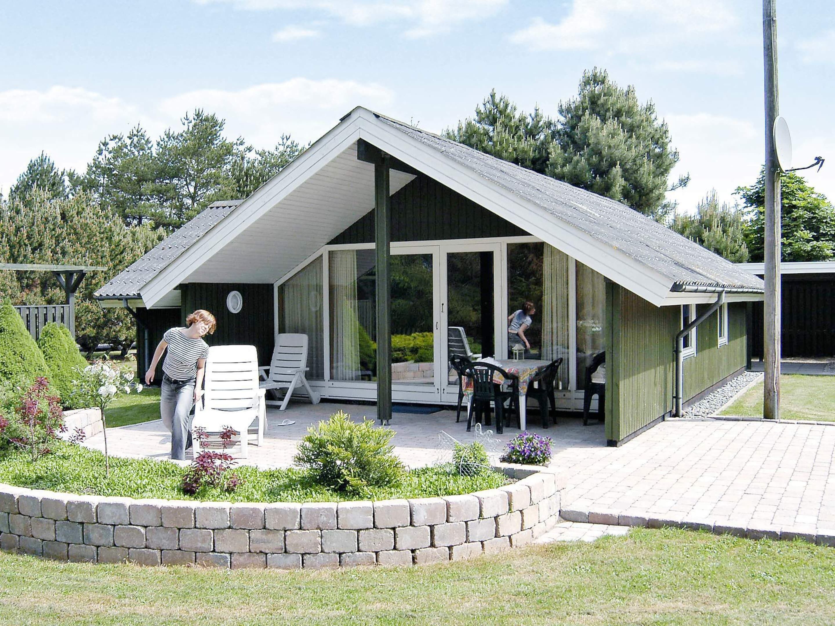 House | Outdoor dining