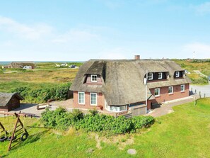 Exterior - 12 Person Holiday Home in Blavand (Blavand)