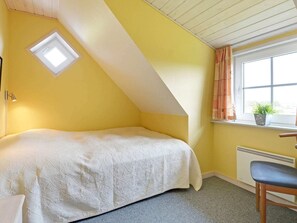 6 chambres, ameublement personnalisé