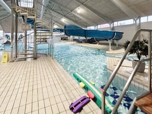 Pool - 10 Person Holiday Home in Brovst (Brovst)