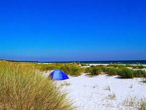 Beach - Cozy Holiday Home in Nexø near Fishing (Nexo)