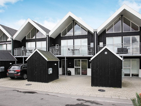 House | Exterior