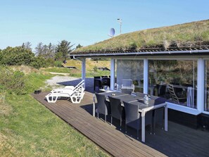 Outdoor dining - 14 Person Holiday Home in Blokhus (Blokhus)