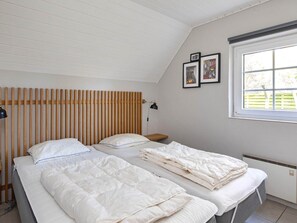 6 chambres, ameublement personnalisé