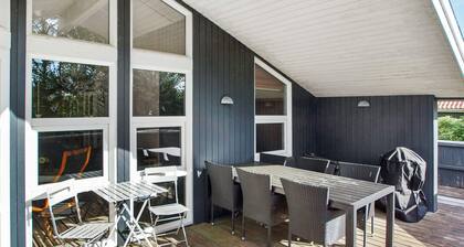 7 Person Holiday Home in Hemmet