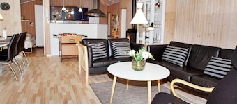 7 Person Holiday Home in Hemmet-by Traum