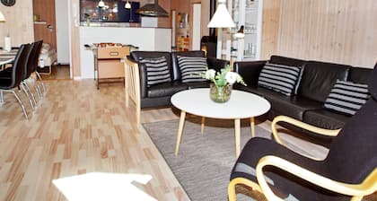 7 Person Holiday Home in Hemmet-by Traum
