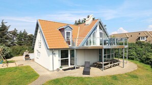 House | Exterior - 10 Person Holiday Home in Blavand (Blavand)