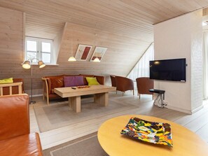 6 bedrooms