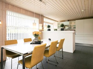 Dining - 8 Person Holiday Home in Blavand (Blavand)