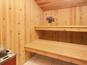 House | Sauna - 5 Person Holiday Home in Hejls-by Traum (Hejls)